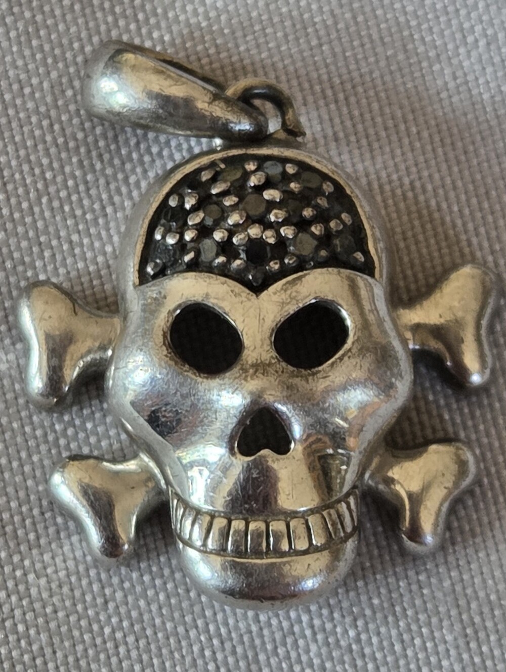 Sterling Silver Skull and Crossbones Pendant